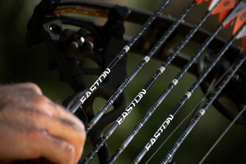 Easton 5MM FMJ Fletched 6 Pack